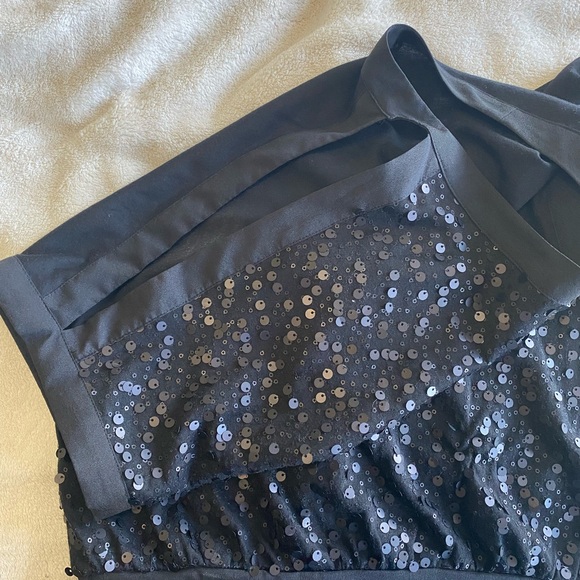 NewYork & Company black sequin, opened shoulders! - Picture 3 of 9